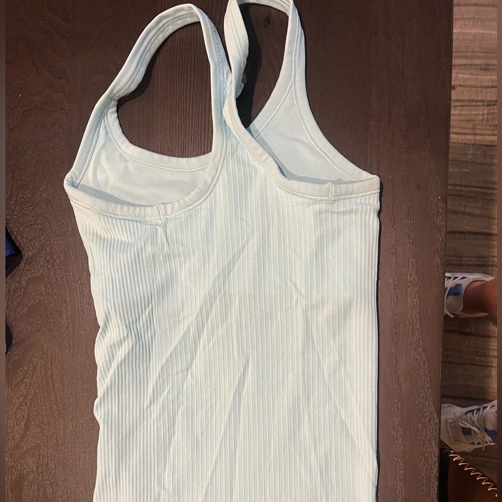 Hotty hot Lululemon tank size 2